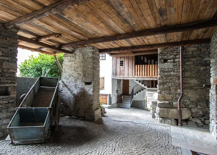 Maisonnette De Meuny