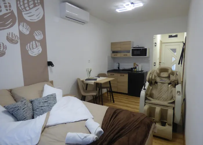 Pogacsas Apartman III