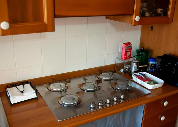 La Casetta Dei Nonni - Parcheggio Gratuito, Lago Di Garda - Vista Sul Monte Baldo
