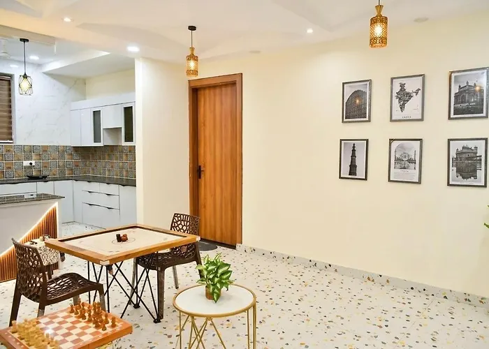 Cresta Luxury Home
