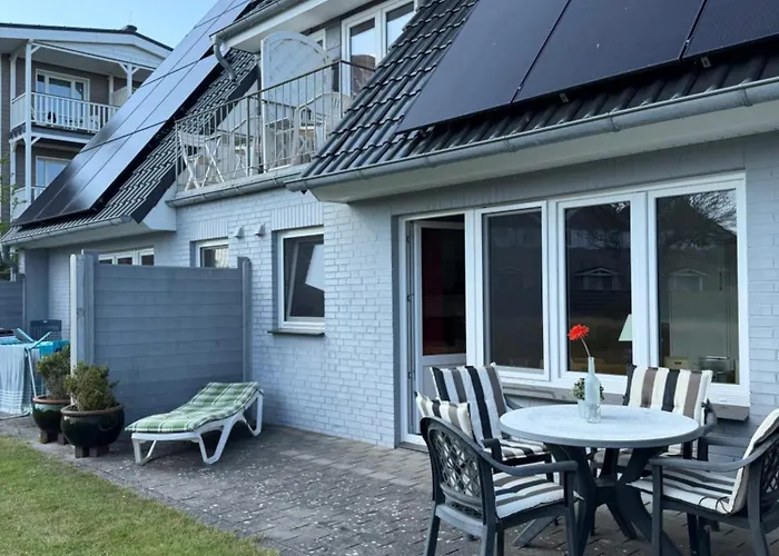 Ruhige Ferienwohnung Direkt Am Deich Mit Parkplatz L Westerwiek Apartments