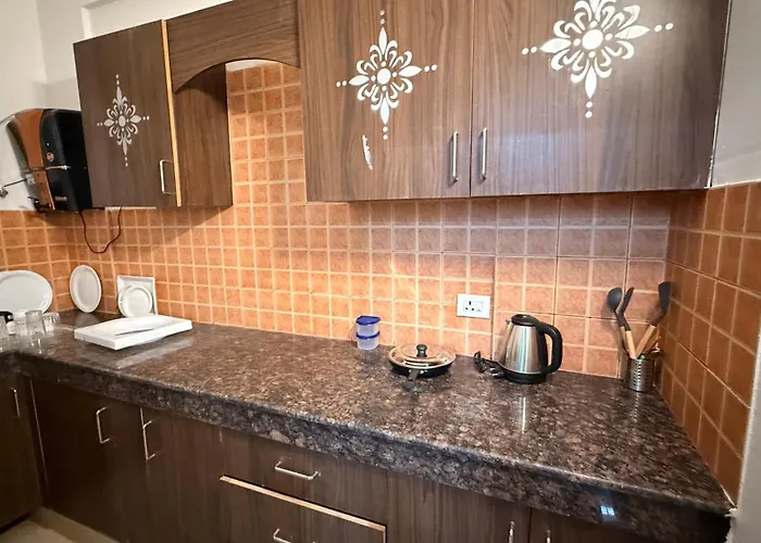 Premium Aura Stays A Peaceful 3Bhk Family Retreat