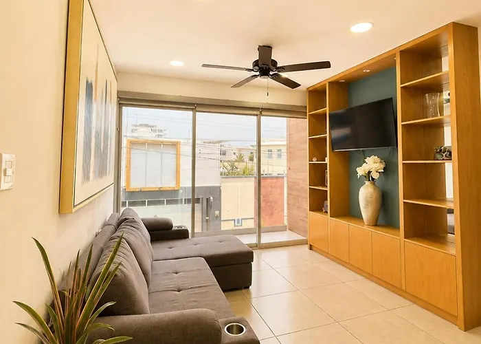 Cozy House Steps From The Beach With Terrace And Ac
