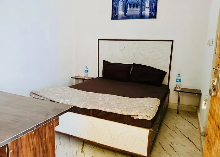 Hotel Shree Panchmukhi Residency