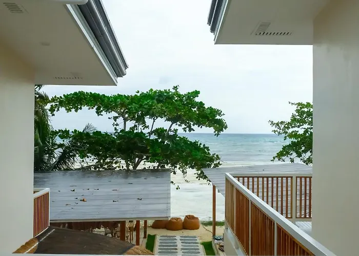 Soluna Siquijor Boutique Resort