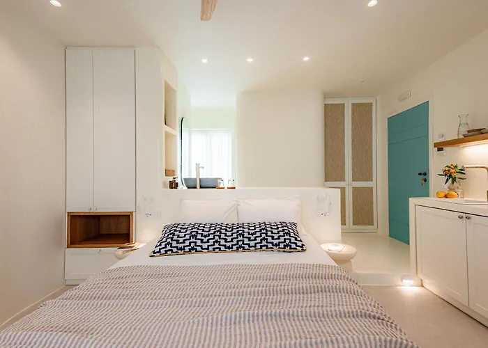 Naxia Gaia Suites