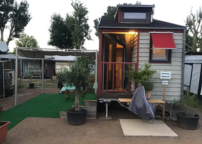 Tinyhaus Adelheid Am Silbersee