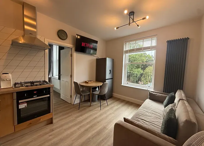 Castle Mount Apartments