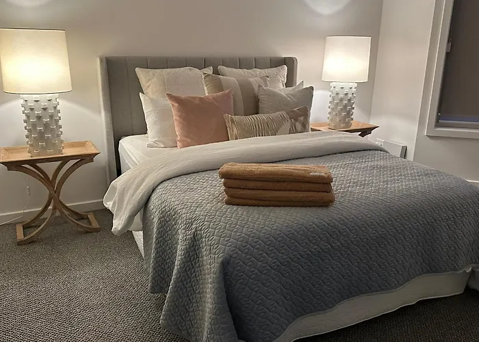 Retreat On Drummond - In The Heart Of Ballarat