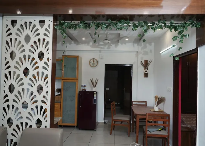 Harmony Haven Modern 2Bhk In The Heart Of Tricity