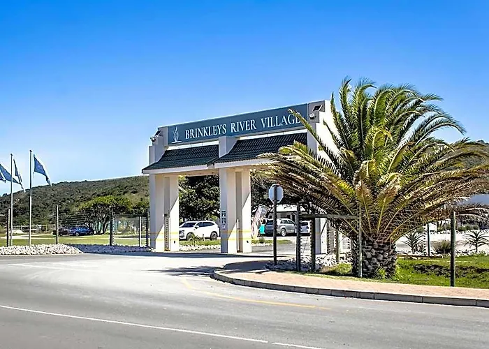 Brinkley'S River Village