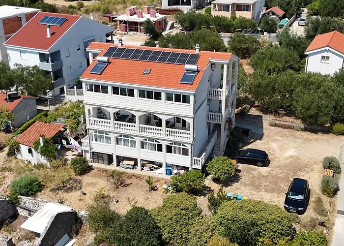 Apartments Dodik