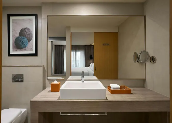 Courtyard By Marriott Kochi Infopark