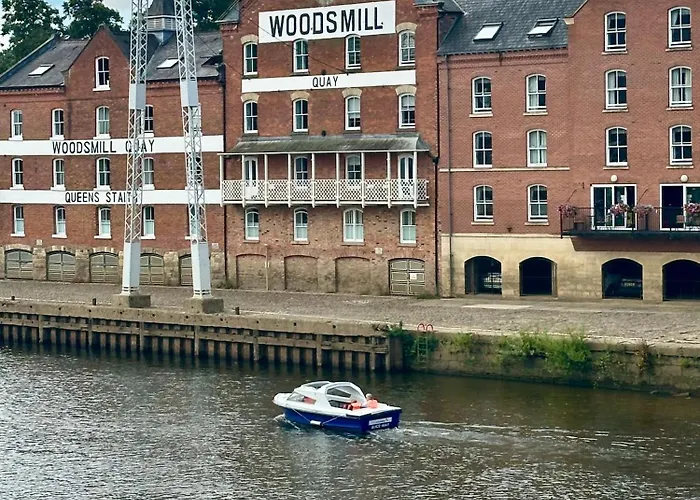 Riverside Apartment York