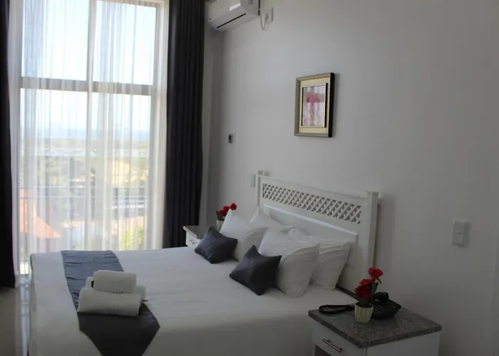 Royal Ushaka Hotel Morningside