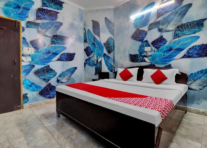 Oyo Flagship Nitin Guest House