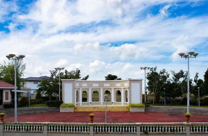Primus Hotel And Resort