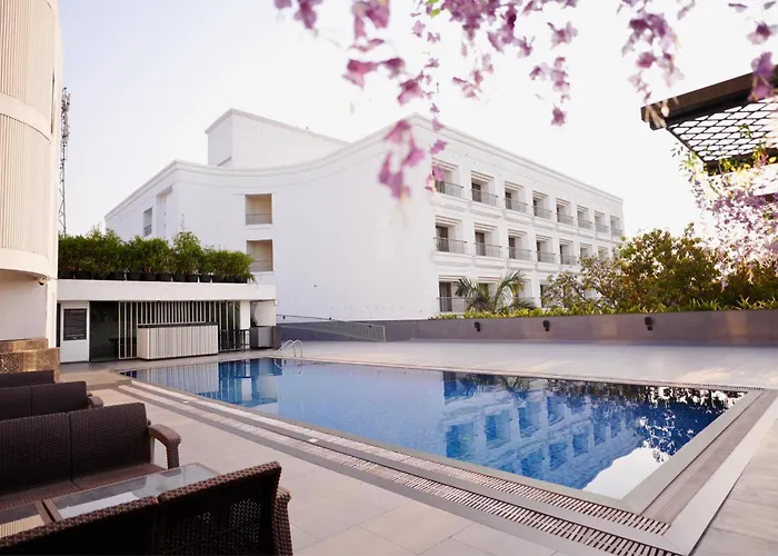 Pearl Resort