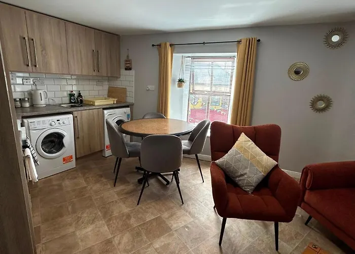 Quirky Modern Apartment In Kerry