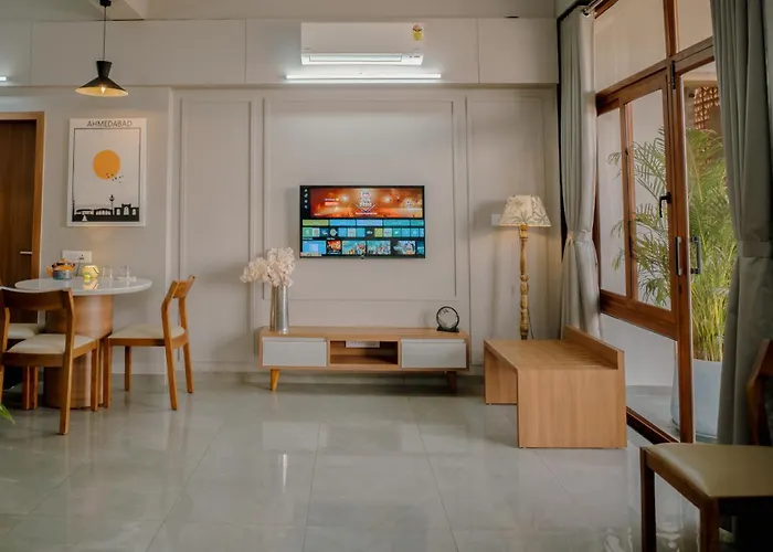 Pvr House - Second Floor Serenity