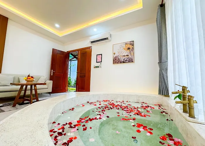 Cambana La Riviere Hotel