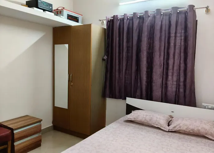 "Ambi'S Stay " With Two Individual Homes 1St Deluxe Home & 2Nd Studio With Balcony Both Has Two Guests Accommodation And Can Be Booked Individually As Per Requirement