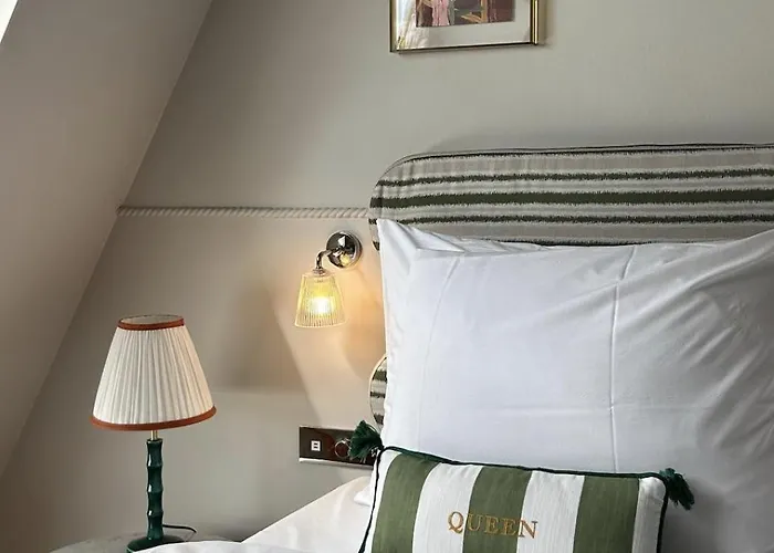 Flores Boutique Hotel