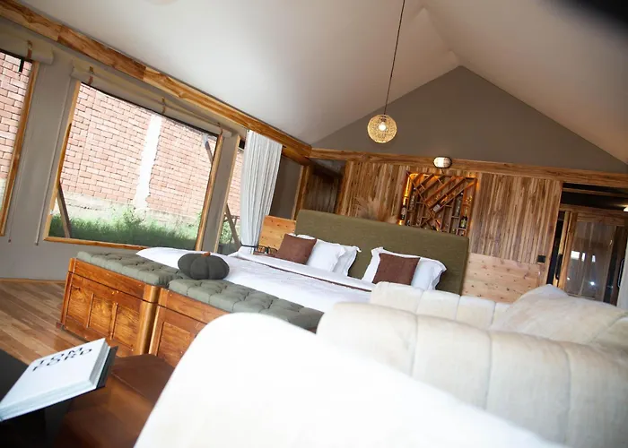 Bech Serengeti Luxury Camp