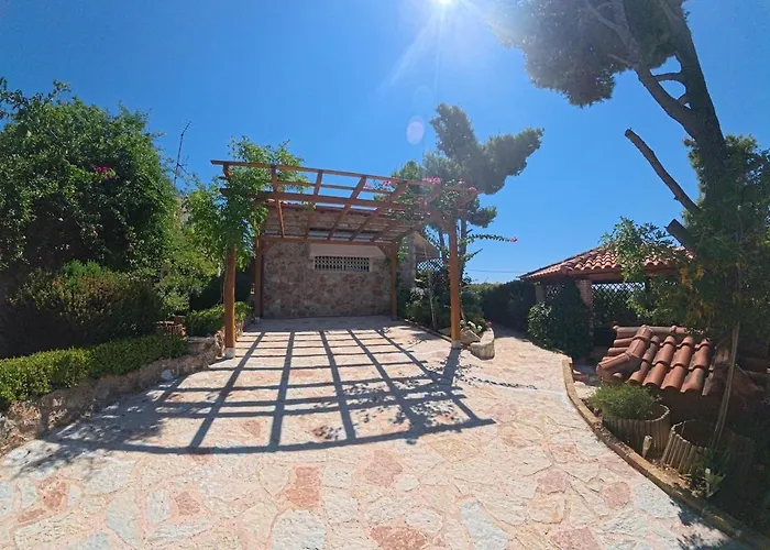 Hibiscus Country House By Μρs