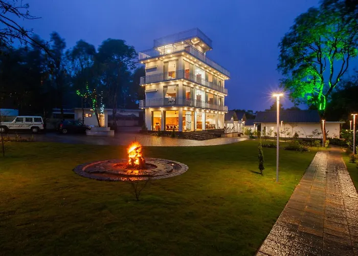 Cardamom Village - A Hill Side Boutique Stay