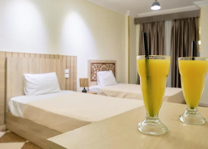 Giza Pyramids Star Inn