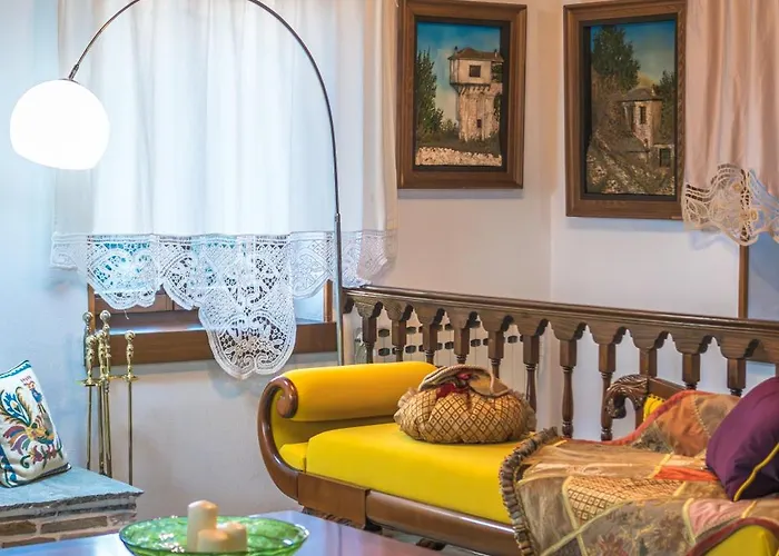 Villa Romantica Portaria