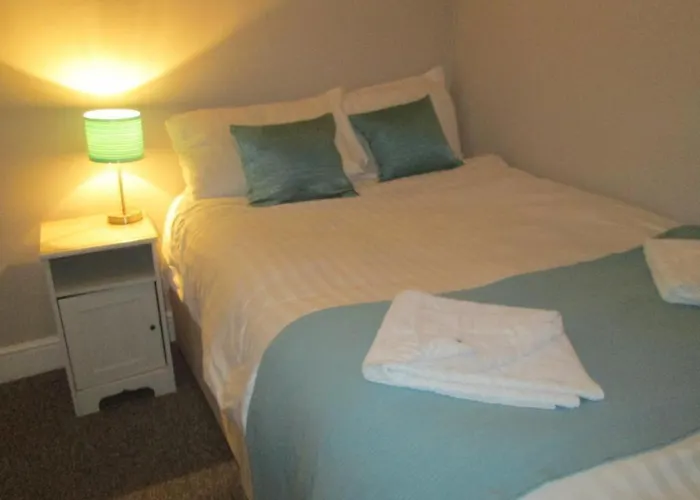 Paramount Hotel