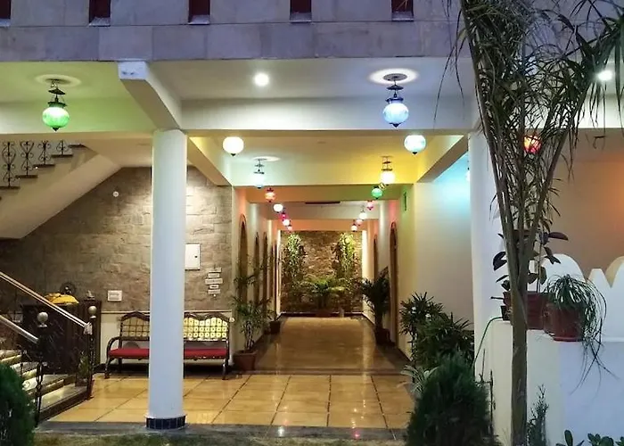 Hotel Vamdev Fort