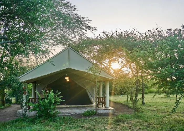 Robanda Tented Camp Serengeti