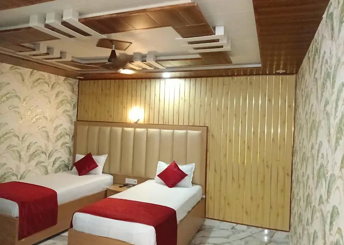 Hotel Dharmshila Palace