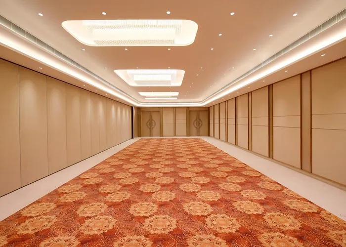 Lemon Tree Hotel, Bharuch