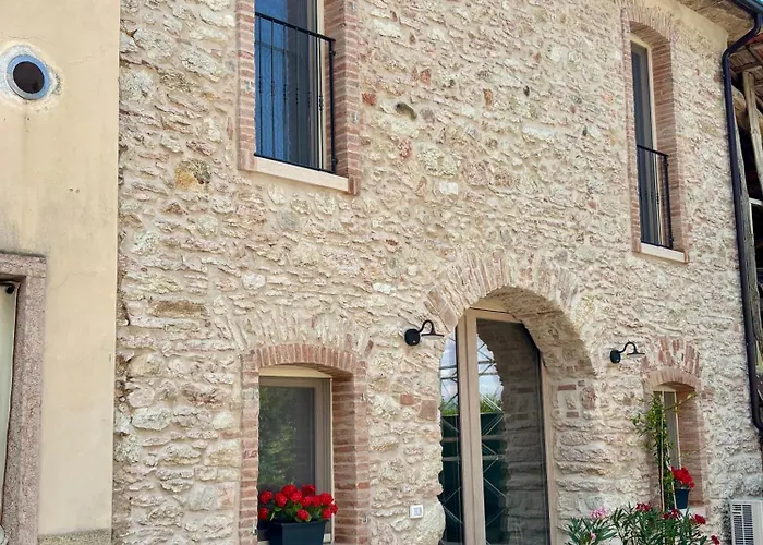 Le Rondini Apartments