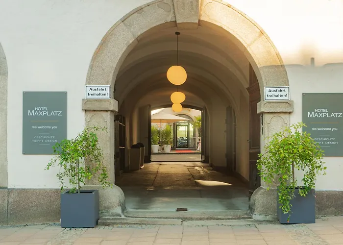 Hotel Maxplatz
