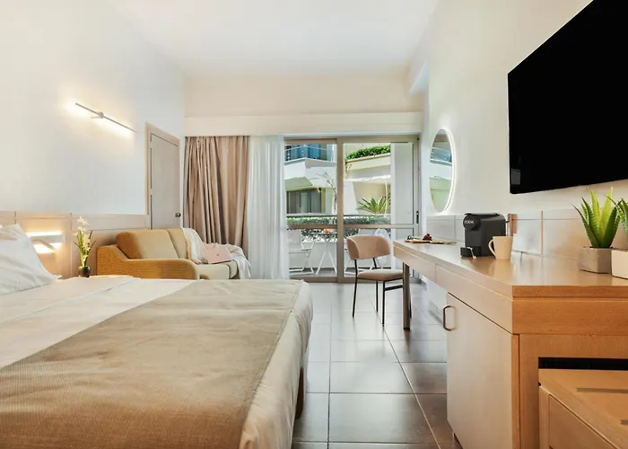 Thalassa Beach Resort & Spa (Adults Only)