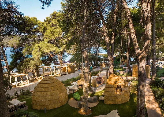 Places Hvar Hotel By Valamar