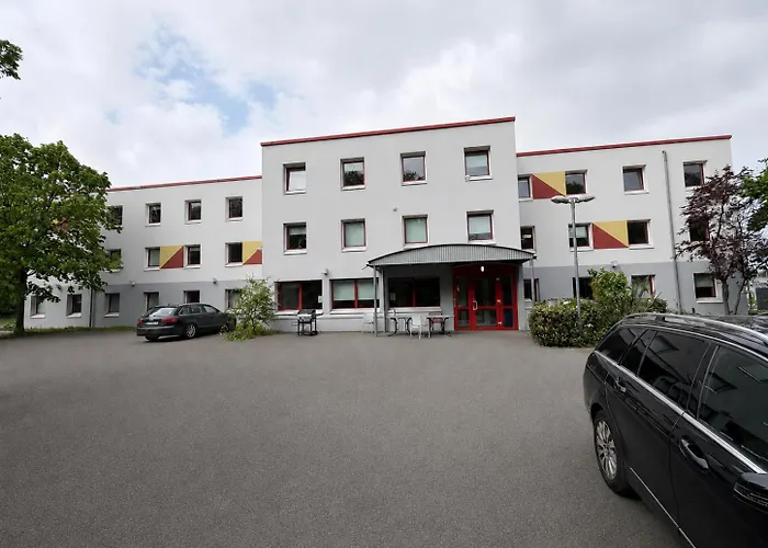Two7 Hotel