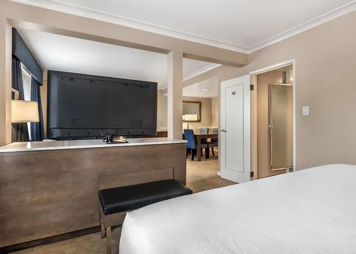 Best Western Plus Columbia River Hotel