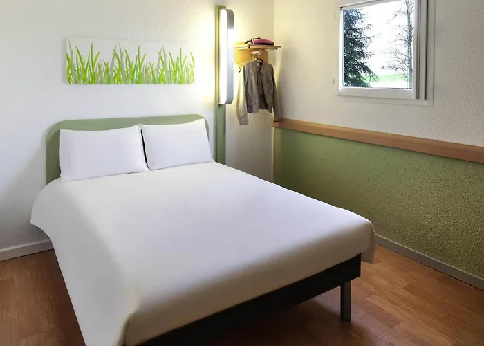 Ibis Budget Pau Est