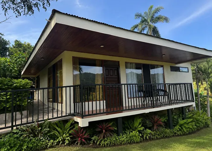 Hotel Villas De La Colina