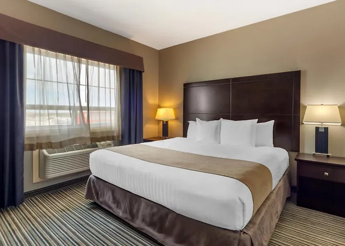 Best Western Plus Fort Saskatchewan Inn & Suites