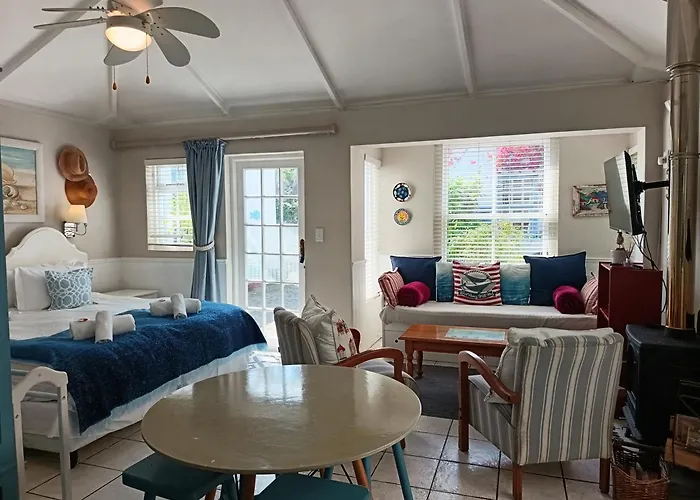 Eastbury Cottage