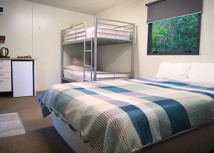 Sapphire Springs Holiday Park And Thermal Pools
