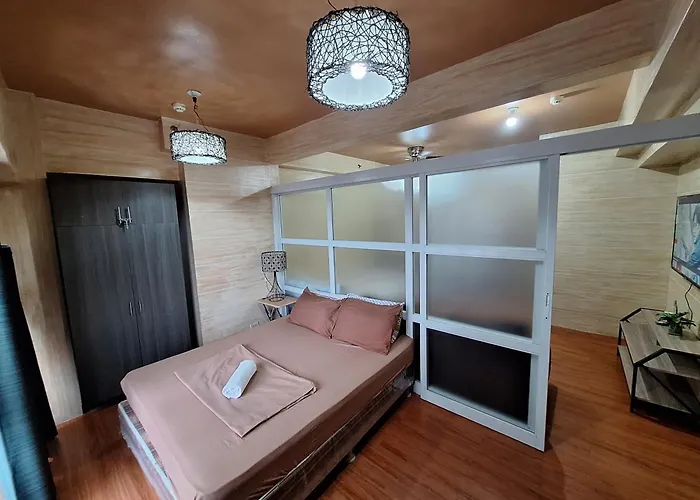 Tagaytay Staycation By Naya And Darla W Free Swimming Pool, Wifi & Netflix