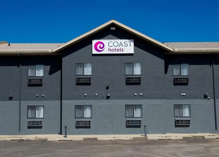 Coast Innisfail Hotel